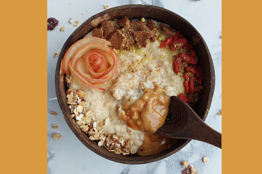 Apple and cinnamon oat bowl